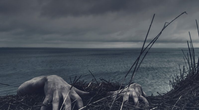 Mãos apresentando Rigidez Cadavérica